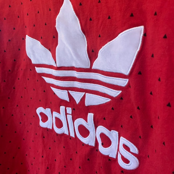 Patterned Adidas tee - Picture 3 of 6